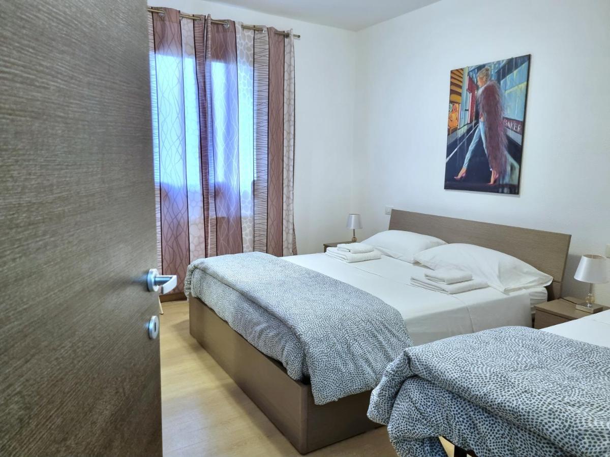 Appartamento Valevalehome - Gallery With Fully Equipped Kitchen, Reserved Parking, Big Garden Olbia